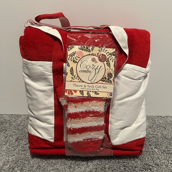Red and White Throw & Sock Gift Set with Tote - Picture 1 of 8